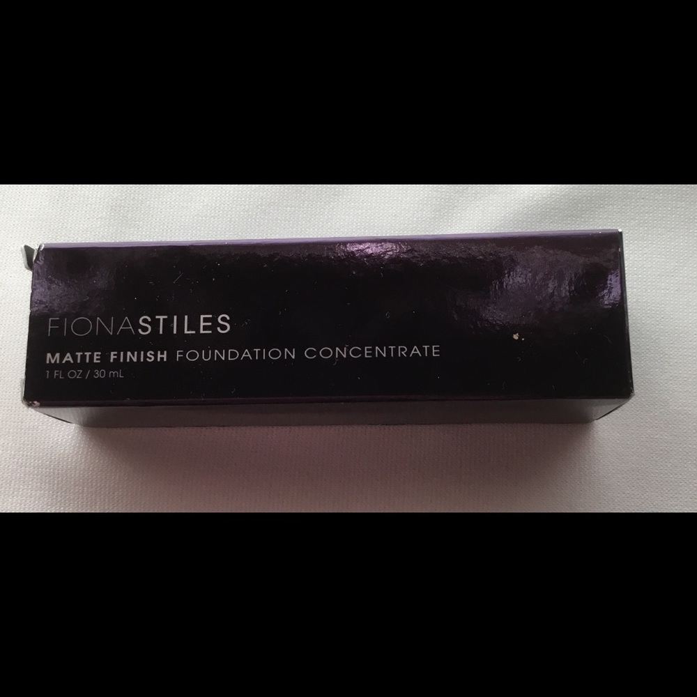 Fiona Stiles Matte Foundation Concentrate